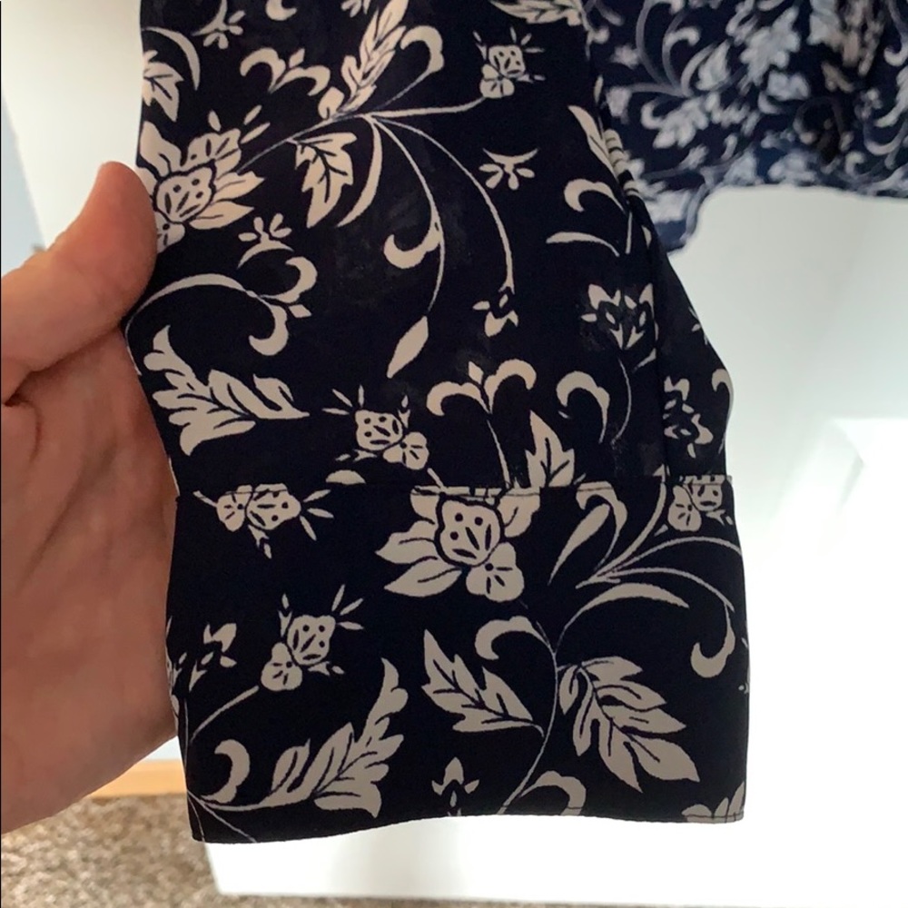 Express Blouse - Picture 2 of 2